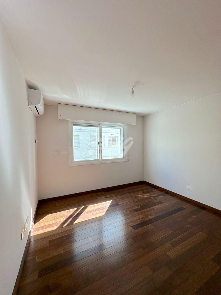 WhatsApp Image 2025-11-04 at 11.22.02 (12)