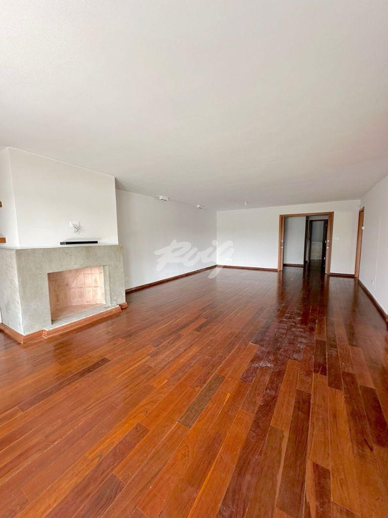 WhatsApp Image 2025-11-04 at 11.22.02 (3)