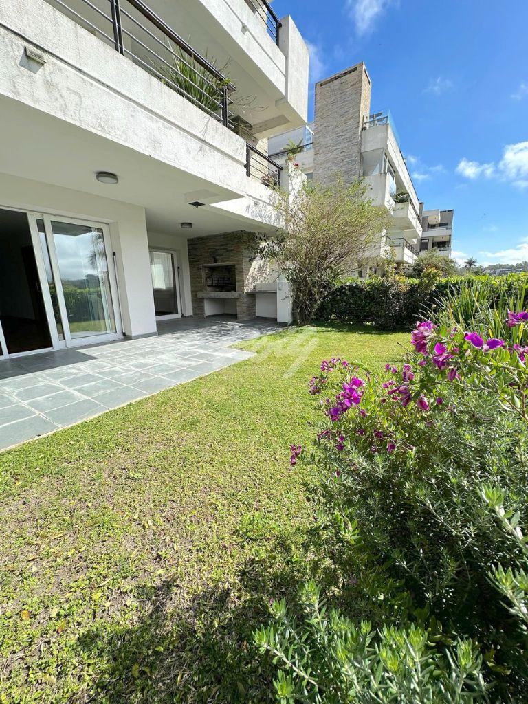 WhatsApp Image 2025-11-04 at 11.22.02 (5)