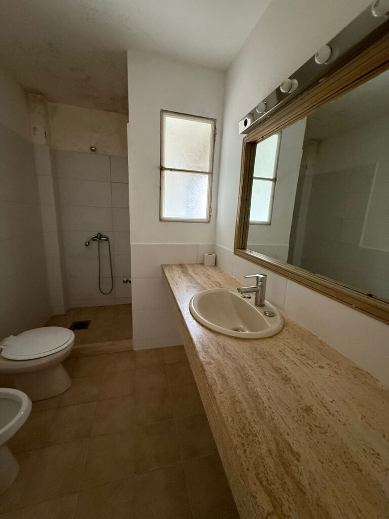 WhatsApp Image 2025-11-07 at 10.44.59 (2)