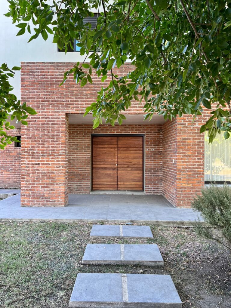 WhatsApp Image 2025-11-07 at 11.48.16